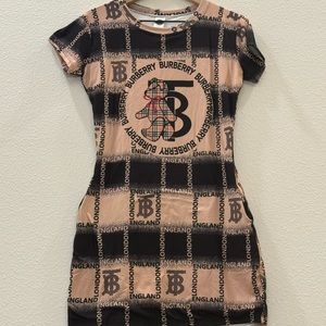 One size dress, from Colombian designers